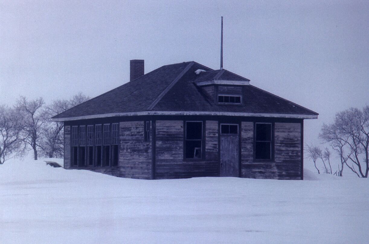 Corn Valley School District 4320, Aberdeen, SE-28-39-2 W3 , 1920 - 1957, 
